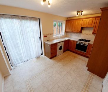 2 Bedroom House to Rent in Jasmine Gardens, Rushden, Northants, NN10 - Photo 4