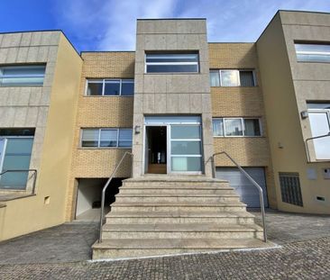 3 room luxury House for rent in Maia, Distrito do Porto - Photo 5
