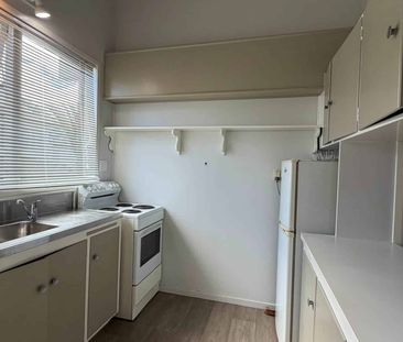 Your Perfect Central Retreat Awaits! - Photo 3