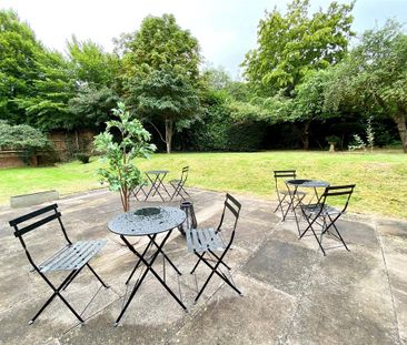 House share to rent - Photo 2