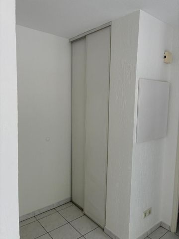 Location Appartement 1 pièce 31m² VALENCE 26000 - Photo 3