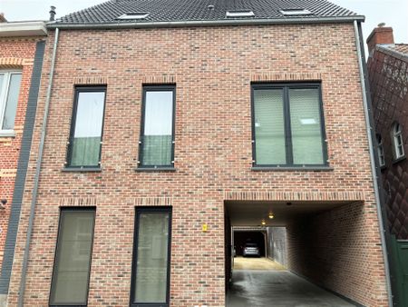 Dapappartement met ruim terras en carport - Photo 3