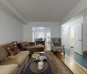 For Lease - 99 Widdifield Avenue, Newmarket, Ontario - Photo 2