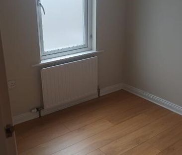 20 Glenbank Place, Belfast, BT14 8AN - Photo 4