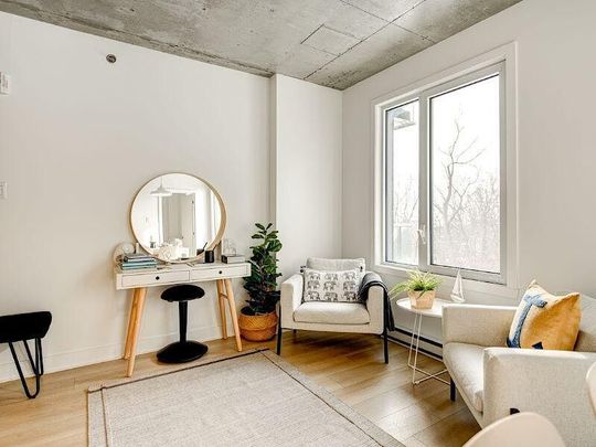 1770 Joseph-Manseau Road, Montréal, QC - Photo 1