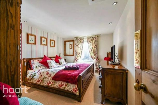 2 bedroom semi-detached house to rent - Photo 1