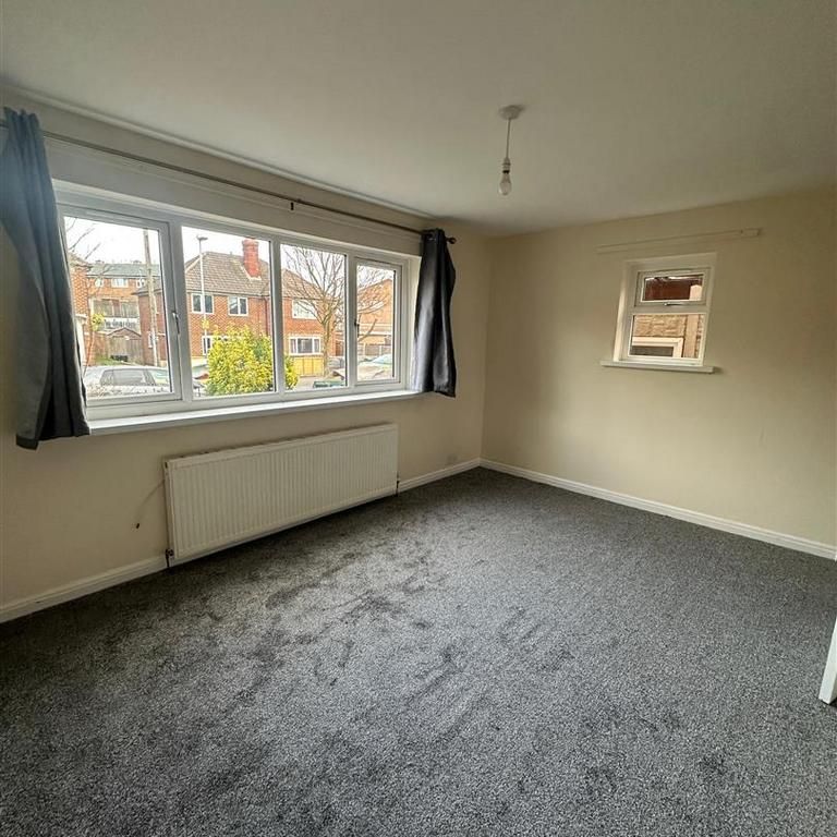 2 bedroom semi-detached house to rent - Photo 1