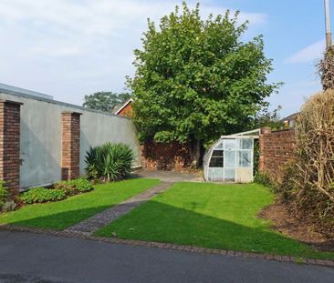 St Marys Lane, Oldswinford, Stourbridge, DY8 - Photo 2