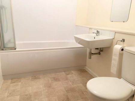 1 bedroom apartment to rent - Photo 4