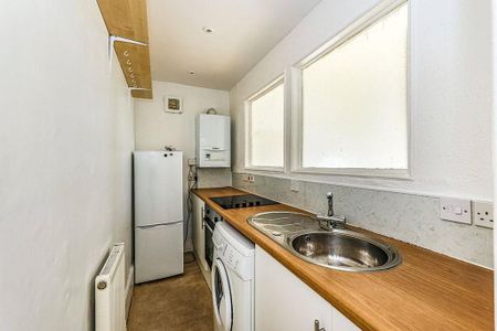 1 bedroom flat to rent - Photo 4