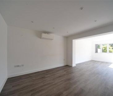 3 bedroom detached house to rent - Photo 6