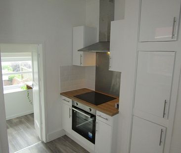 5 bed Terraced - To Let - Photo 2