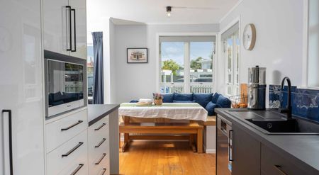 Comfortably, Cozy Living - Photo 3