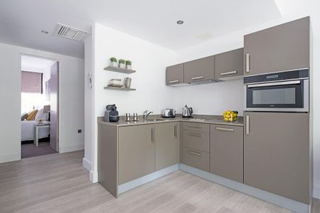 1 bedroom serviced apartment to rent - Photo 5