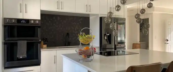 Newly renovated apartment with large backyard. Fully furnished. | 296 Acadia Drive SE, Calgary - Photo 1