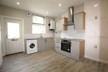 Wood Road, Sheffield, S6 - Photo 2