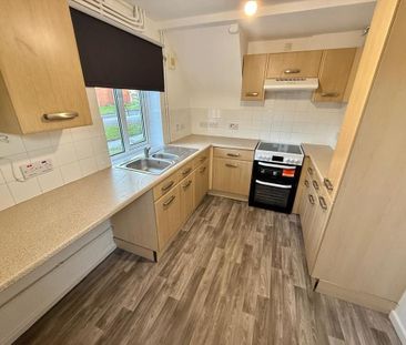 3 bedroom end of terrace house to rent - Photo 6