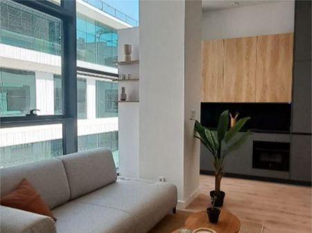 Piso de alquiler en Avenida del Cerro del Águila, 11, Polígono Industrial Sur - Photo 5