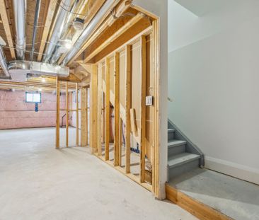 For Lease - 36 Betterridge Trail, Barrie, Ontario - Photo 5