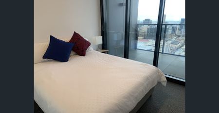 Enjoy stunning panoramic city view from the comfort of home - Fully Furnished - Photo 5