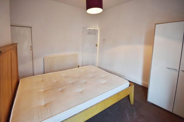 2 bedroom semi-detached house to rent - Photo 1