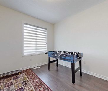 For Lease - 468 Remembrance Road, Brampton, Ontario - Photo 6