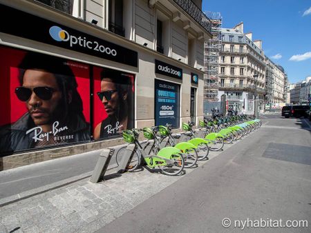 Logement à Paris, Location meublée - Photo 3