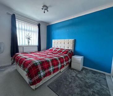 2 bedroom semi-detached house to rent - Photo 2