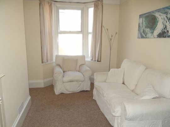 Mafeking Road, Southsea - Photo 1