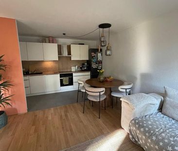 Moderne 2-Zimmer Wohnung mit Luxus-Ausstattung in Bilderstöckchen - Photo 1