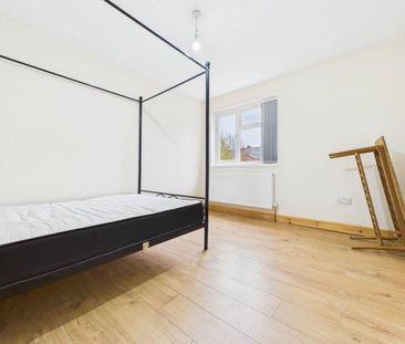 6 bedroom terraced house to rent - Photo 6