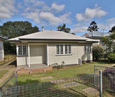 22b Moffatt Street, Ipswich QLD 4305 - House For Rent | Domain - Photo 6