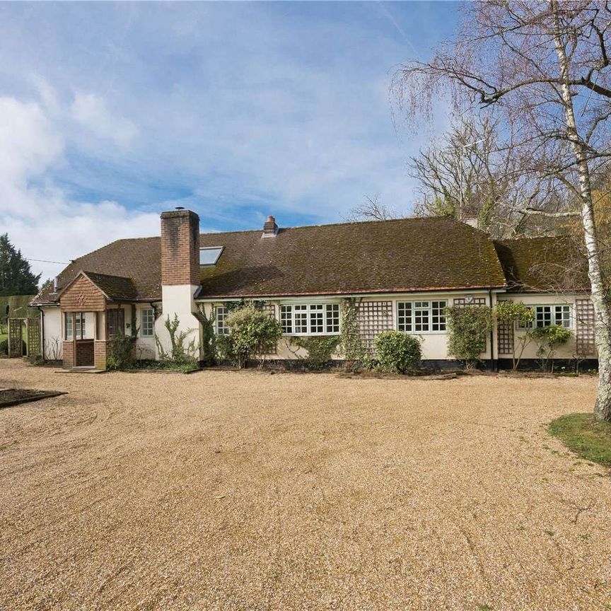 An idyllic family home in a rural setting just outside the village of Church. - Photo 1