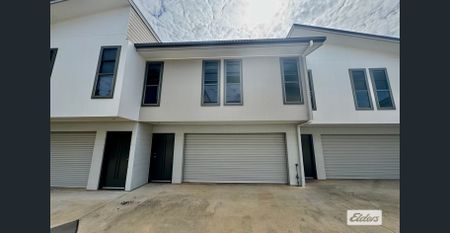 Compact and Low Maintenance Living! - Photo 5