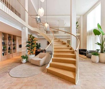 Marble House, Hayes And Harlington, UB3 - Photo 3