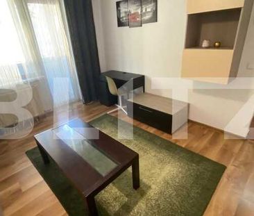 Apartament de 2 camere, 50 mp, parcare, semicentral - Fotografie 1