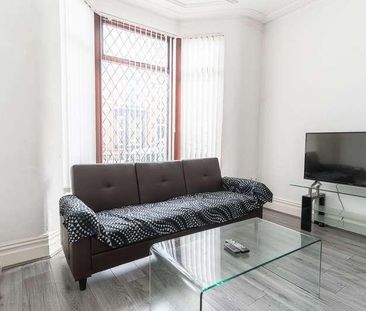 Crawford Avenue, Mossley Hill, Liverpool, L18 - Photo 2