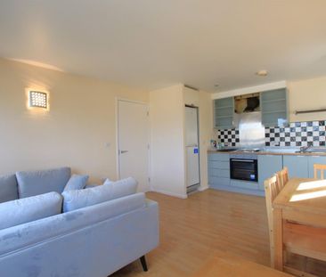 Viridian Court, Ashford Road, Feltham, TW13 - Photo 6