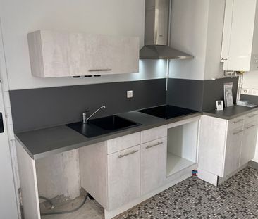 Location Appartement 3 pièces 59m² - Photo 2