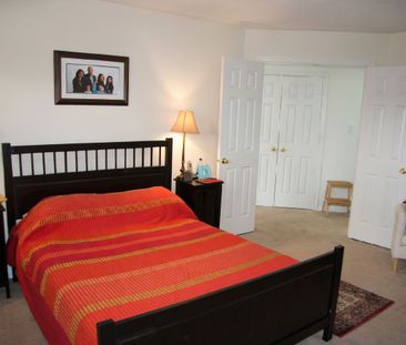 For Lease - 14 Forest Valley Road, Markham, Ontario - Photo 3