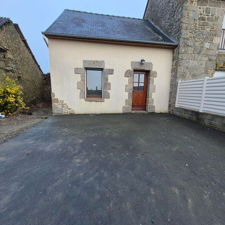 Location Maison 2 pièces 37m² COMBOURG 35270 - Photo 1