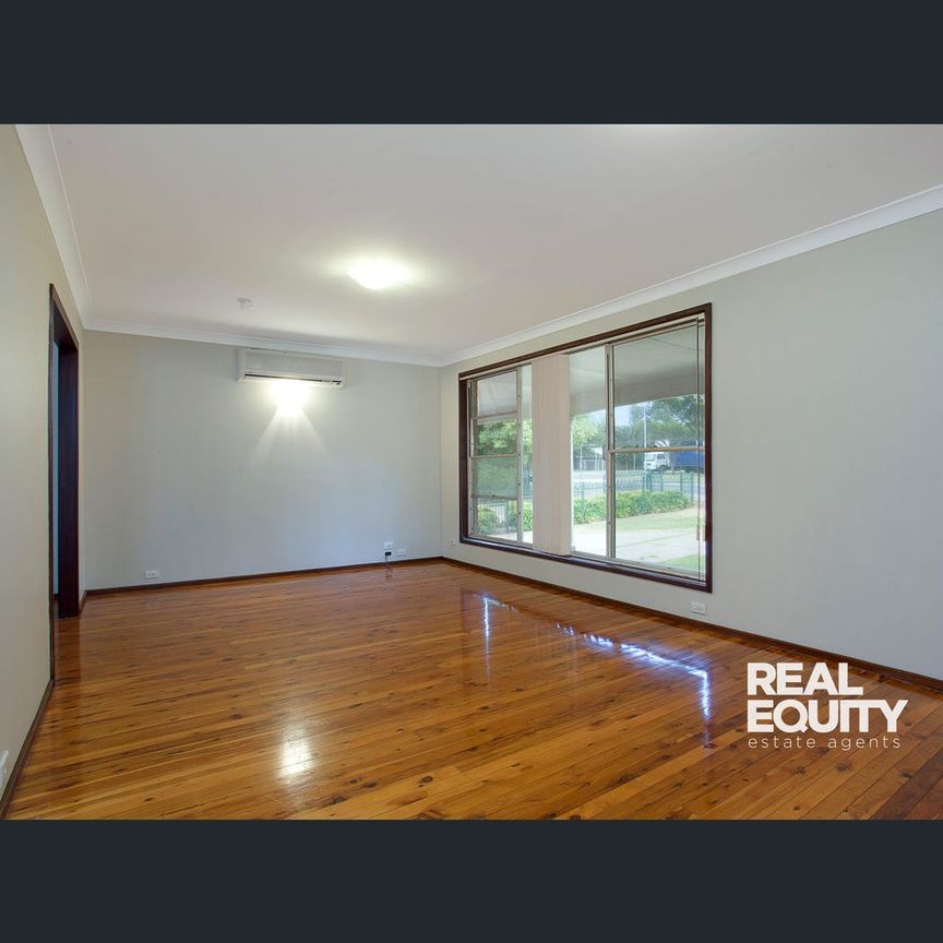 8 Abingdon Street, Chipping Norton, NSW 2170 - Photo 1