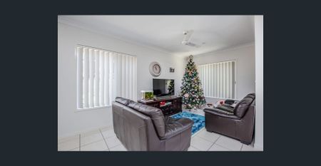 4-Bedroom Home in Sought-After Coomera - Photo 2