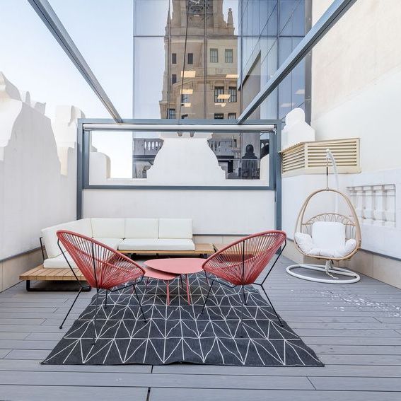 Alquiler de ático en Calle de Valverde - Photo 1