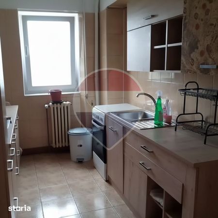 Apartament 3 camere Ultracentral | 600 EUR/lună - Photo 2