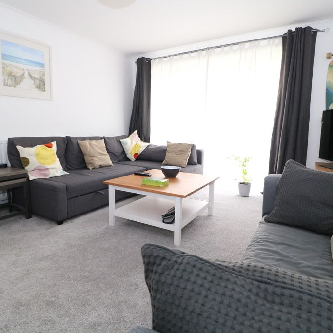 South Terrace Dorking, Surrey - 2 bedrooms Property for lettings - Seymours - Photo 1