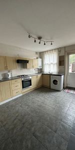 Room in a Shared House, Forburg Road, N16 - Photo 3
