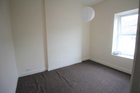 Weston-Super-Mare - Photo 2