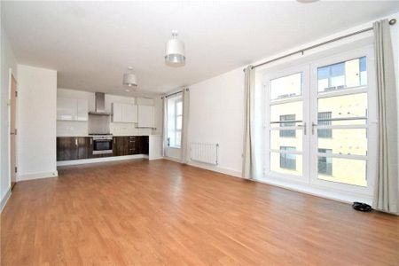 Heath Road, Twickenham, TW1 flat to rent - Photo 3