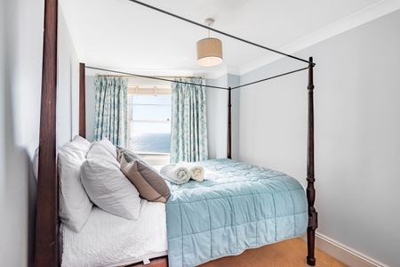 3 bedroom apartment to rent - Photo 3